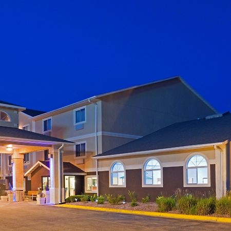 Holiday Inn Express Deforest, An Ihg Hotel Exterior photo