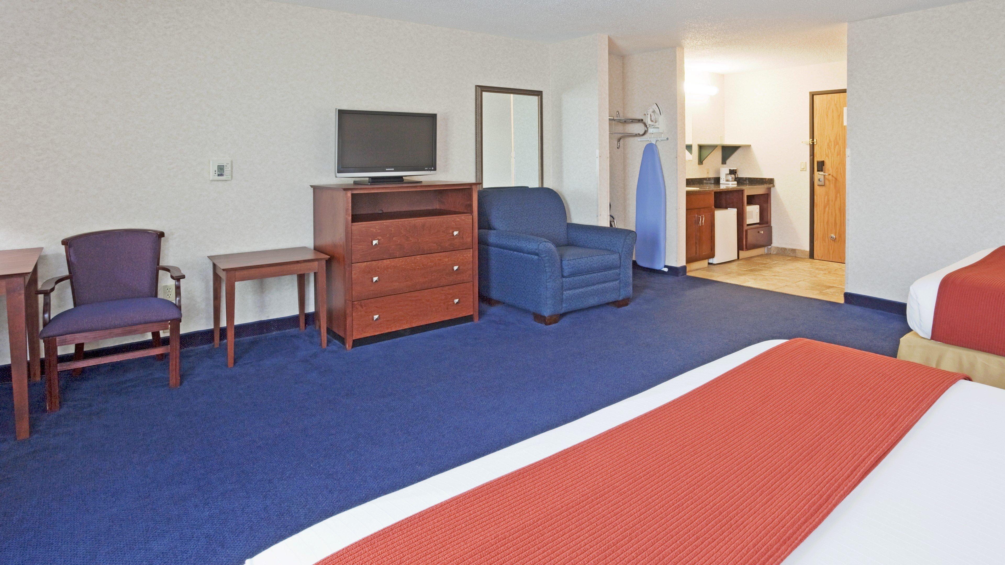 Holiday Inn Express Deforest, An Ihg Hotel Room photo